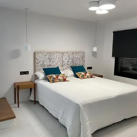 Casa Da Mestra 펜션 아 코루냐